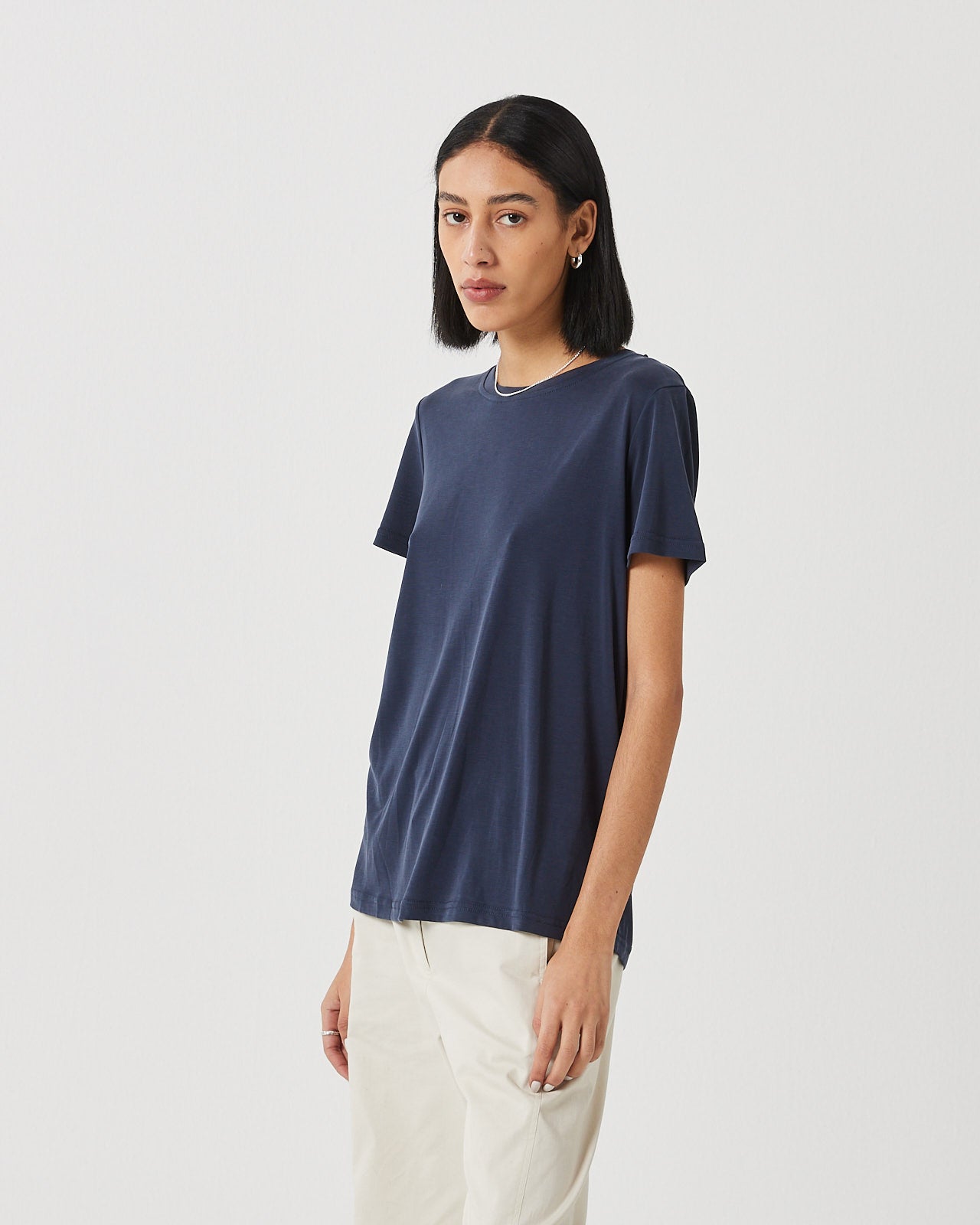 minimum female Rynah t-shirt 2.0 0281 Short Sleeved T-shirt 687 Navy Blazer