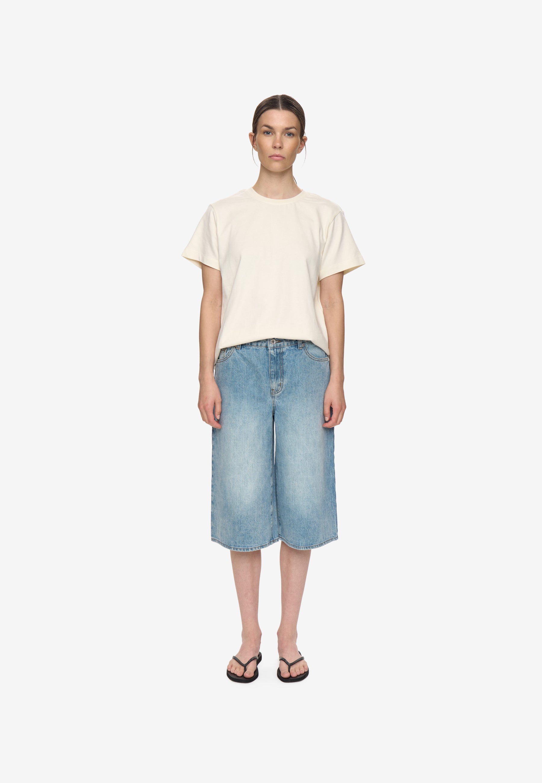 minimum female Alva mw long shorts 2461 Shorts 1001 Light Blue