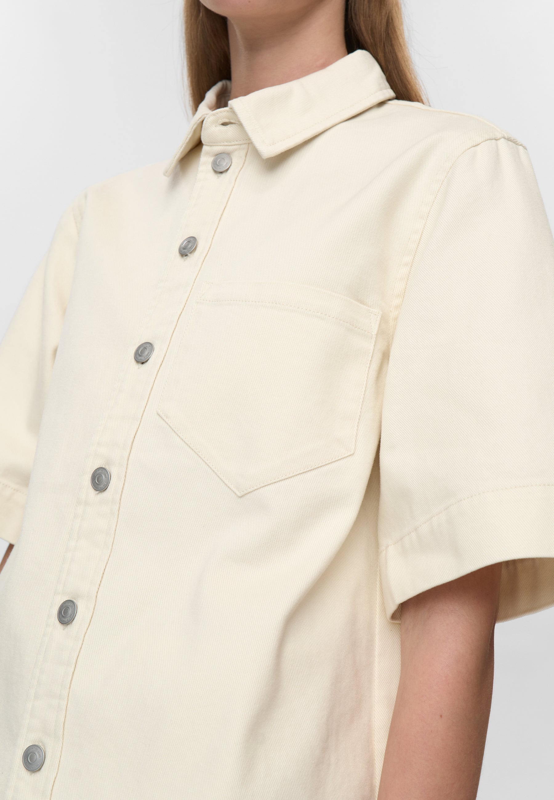 minimum female Vida ss shirt 4579 Short Sleeved Shirt 0701 Whisper white