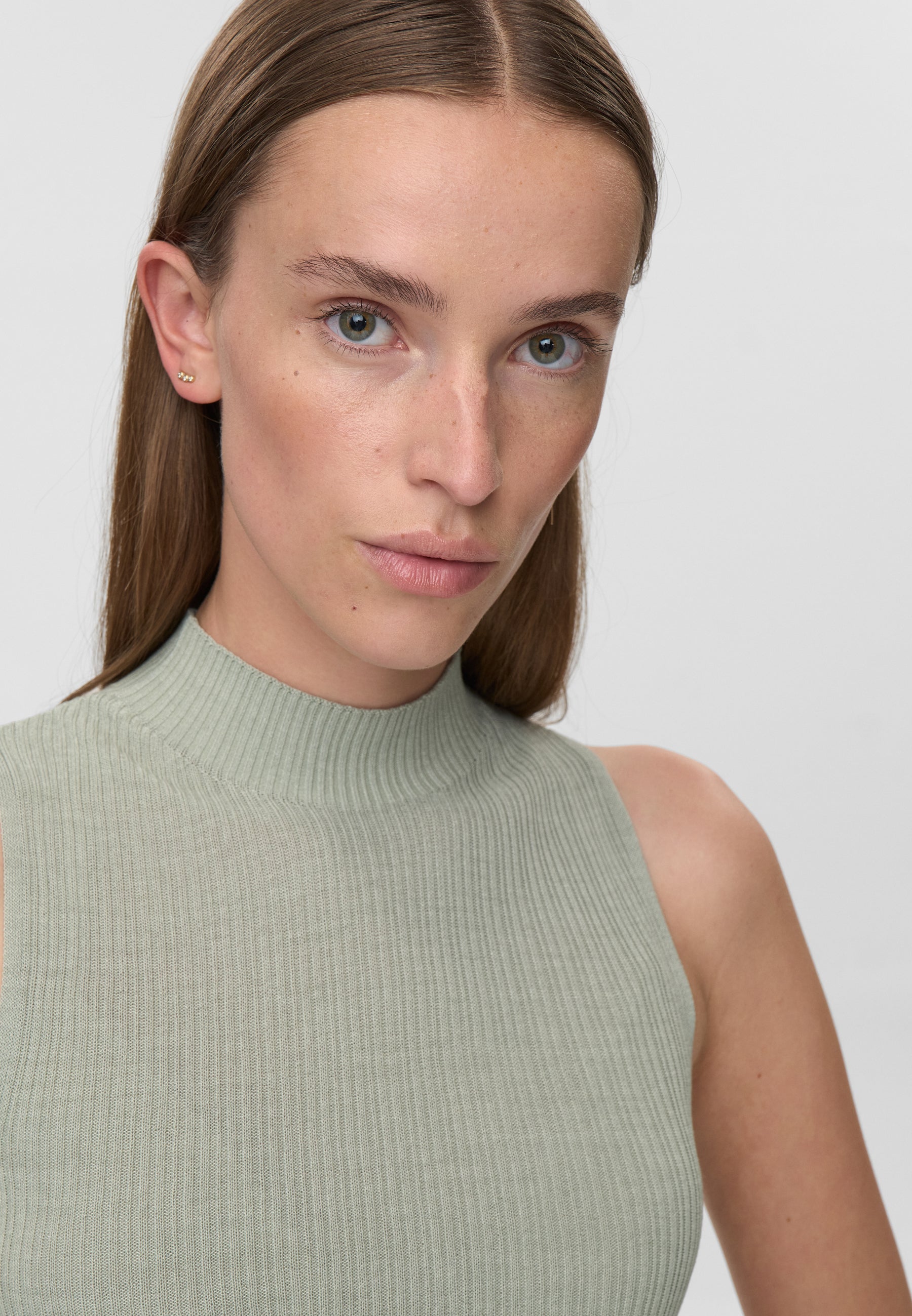 minimum female Zita knit top 4152 Top 0110 Desert Sage